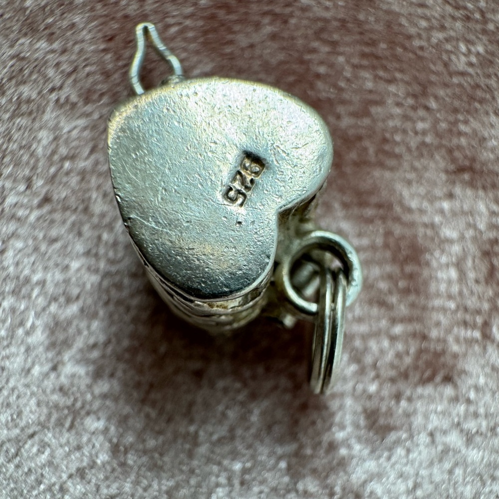 🩶 Vintage 925 Sterling Silver Heart Prayer Box Charm - Picture 7 of 8